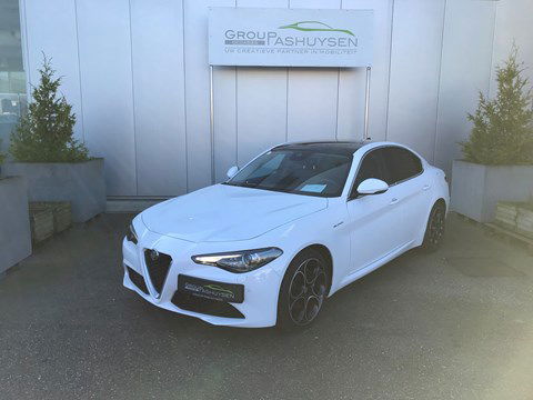 Alfa Romeo Giulia Super 2.2JTD 160pk Automaat