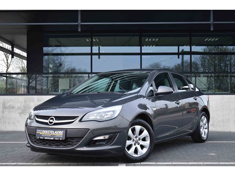 Opel Astra 1.4 Enjoy *CruiseControl*Parkeersensoren