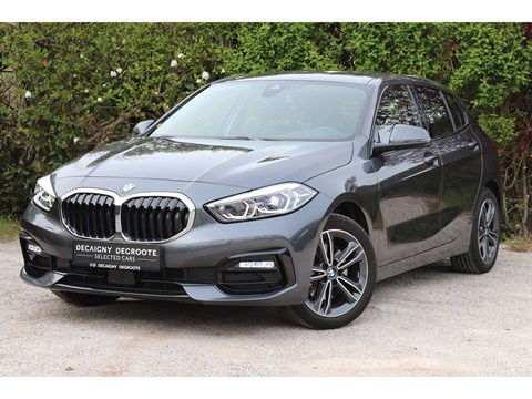 BMW 118 1.5B 136PK AT7 * NAVI * LEDER * CAMERA * USB * BLEUTOOTH