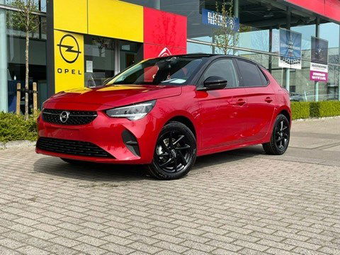 Opel Corsa Blitz - 1.2 Turbo 100pk Manueel 6 versn - Parking & Style Black Pack