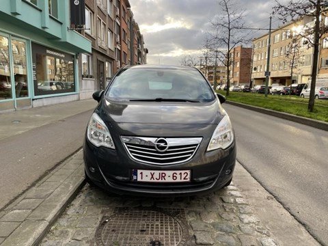 Opel Meriva 2268 B Cosmo *aut airco *