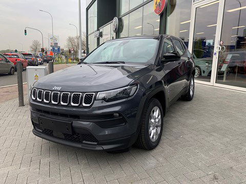 Jeep Compass LONGITUDE BY BORETTI 1.3 150PK 0 km wagen