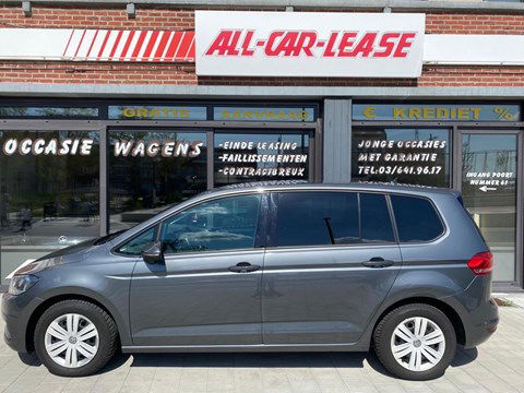 Volkswagen Touran VW Touran 7 plaatsen / Automaat / Trekhaak