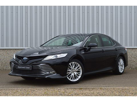 Toyota Camry Hybrid Premium +/ EXECUTIVE PACK !