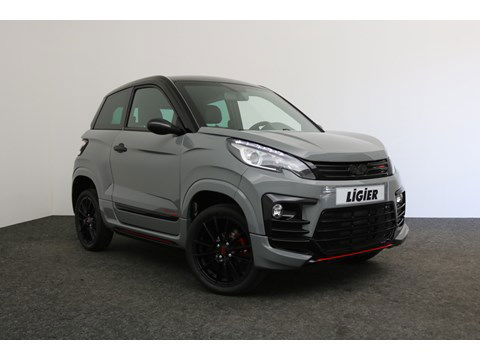 Ligier n-a ULTIMATE SUN DCI AUTOMAAT *45KM/H*AIRCO*LED*PIONEER RADIO BLUETOOTH*ALU VELGEN*LEDERLOOK INTERIEUR*