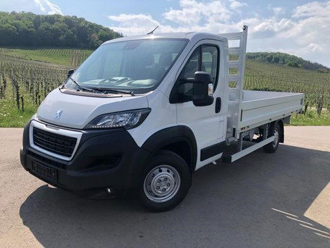 Peugeot Boxer Plateau Pro L4