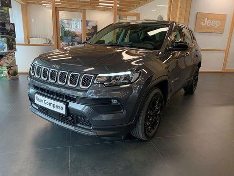 Jeep Compass LONGITUDE BY BORETTI 1.3 150PK 0 km wagen