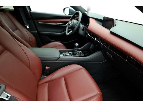 Mazda 3 SKYCRUISE 2.0 SKYACTIV-X 186 PK MET SLECHTS 4.352 KM!!! 24 MND GARANTIE!!!