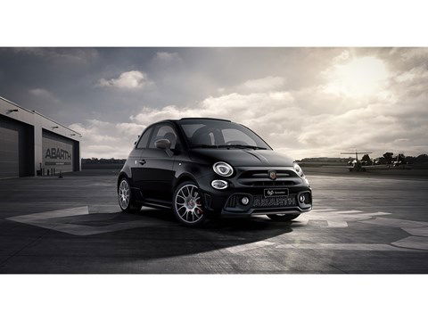 Abarth 695C TURISMO 1.4 180PK CABRIO