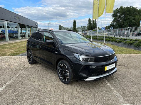 Opel Grandland ULTIMATE 1.6T PHEV 224PK