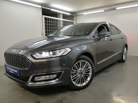 Ford Mondeo Vignale 180pk Automaat - Garantie