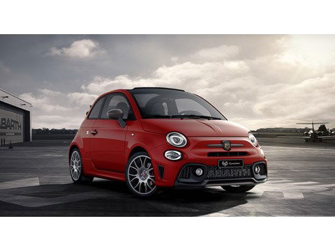 Abarth 695C CABRIO 1.4 180PK MTA