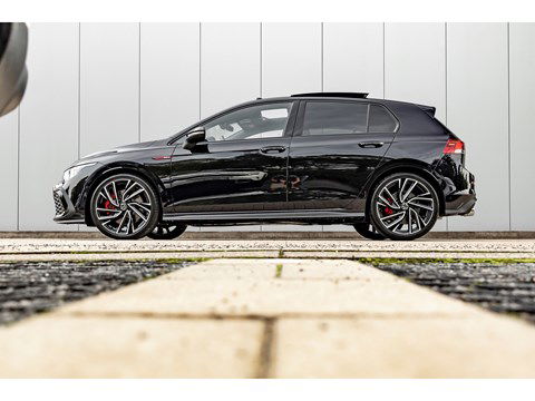 Volkswagen Golf GTI Pano / ACC / LED / Lane / Camera / ...