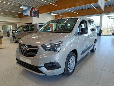 Opel Combo Life L2H1 Edition Plus 1.2 Benz 110pk (7pl) - Navi - Onmidd. Leverbaar