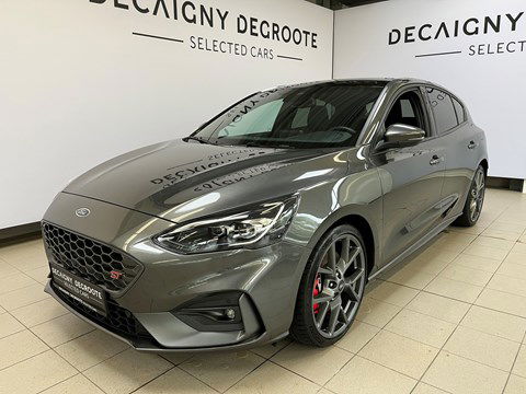 Ford Focus 2.3 EcoBoost ST * PANO SCHUIFDAK * CAMERA *