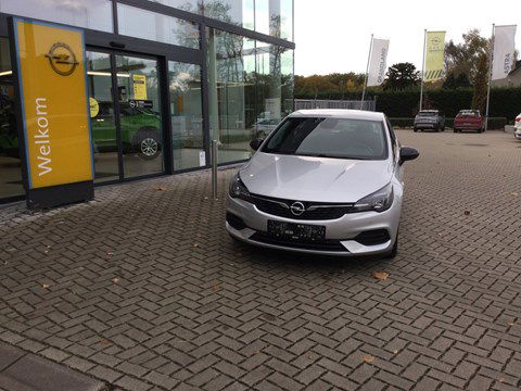 Opel Astra Astra Edition 1.2 MT 110PK S/S