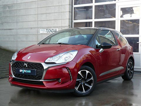 DS DS 3 PureTech Connected Chic 110 pk