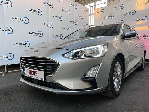 Ford Focus Titanium 5D 1.0i Ecoboost 125pk M6