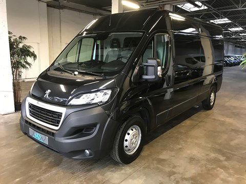 Peugeot Boxer 435 2.2 BlueHdi L3H2 Navi Camera *€19.490 NETTO*