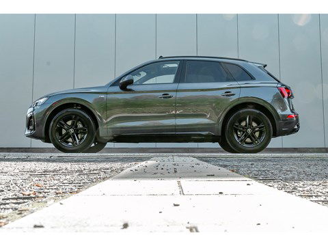 Audi Q5 New 35TDI / S-line / Pano dak / Tour / Camera / Airco / ...