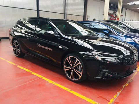 Opel Insignia Sports Tourer ULTIMATE BLACKPACK 2.0AT 174PK