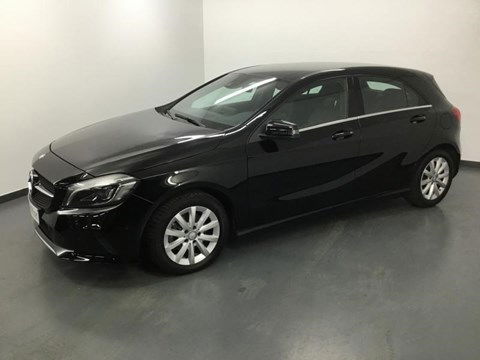 Mercedes A 180 1.6i 122CH