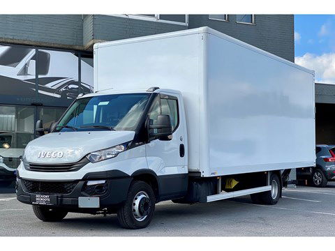Iveco Daily 70c18 3.0D 180PK* RIJBEWIJS C*LAADBRUG 1.000KG*LUCHTVERING*