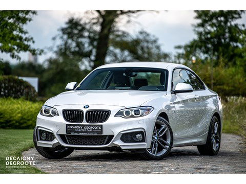 BMW 218 d M Sport * NAVI * PARKEERSENSOREN *