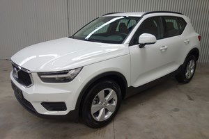 Volvo XC 40 T3 Momentum Geartonic Camera DAB Winterpack