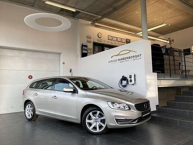 Volvo V60 second hand to Rotselaar of 14.975 €, 4186758