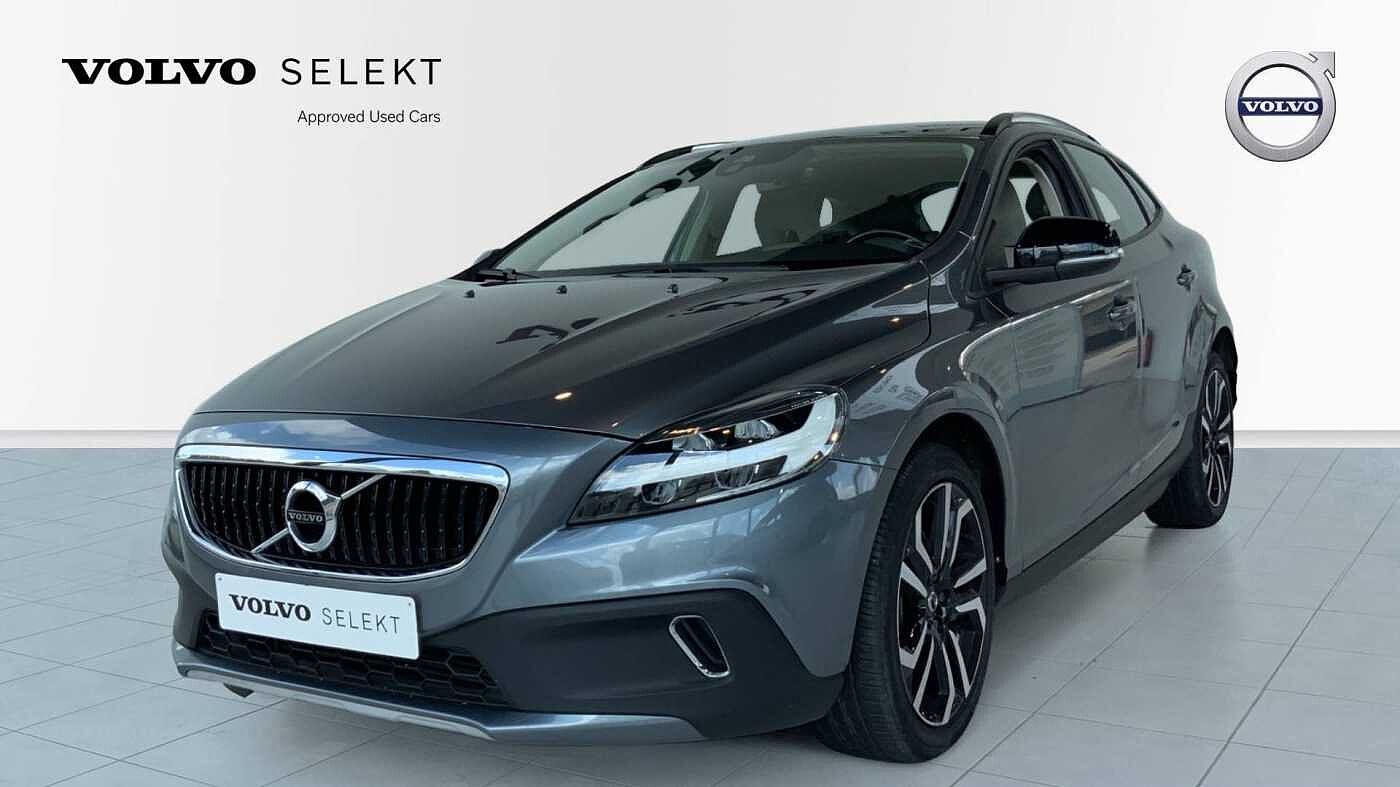 Volvo V40 Cross Country Cross Country D2 AUT Momentum + Navi + Led + ...