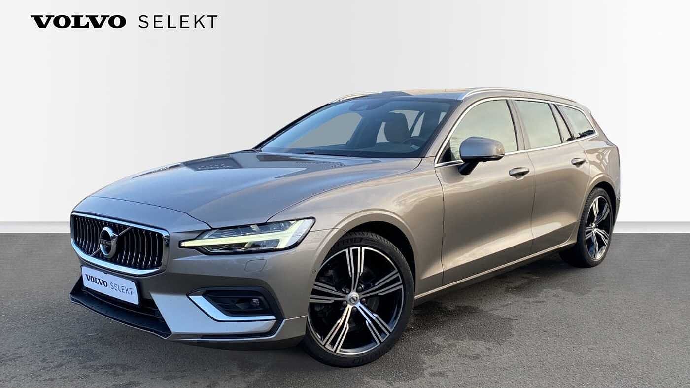 Volvo V60 360° Cam | Massage | BLIS | ACC | Pano Schuifdak | ...