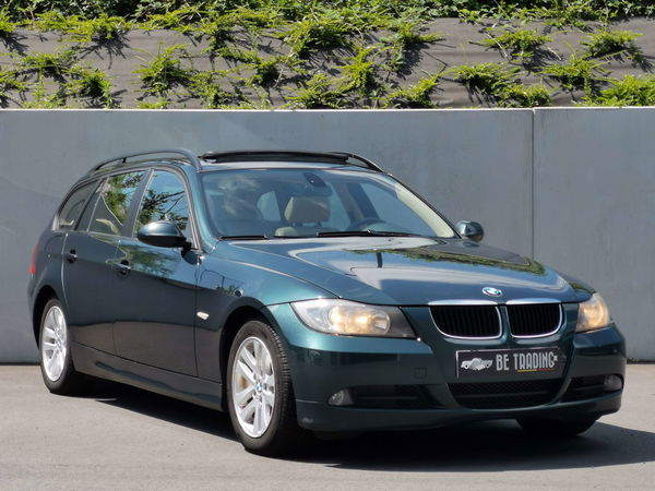 BMW 320 Auto*163 CV*CUIR*CLIM*TOIT PANO*