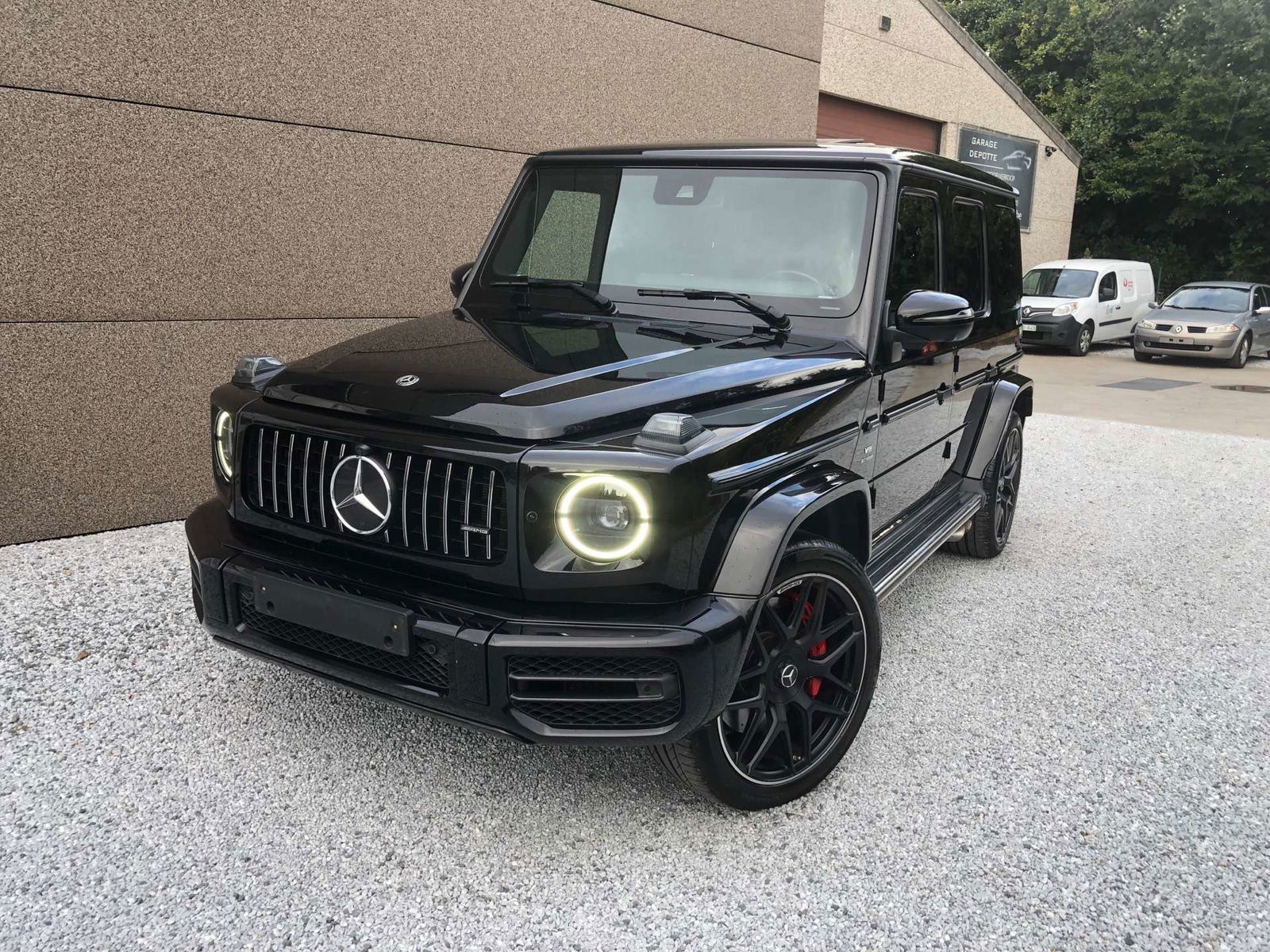 Mercedes G 63 AMG full black