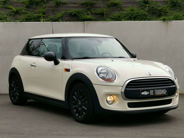 MINI One D 1.5*NAVI*JA*PDC*GARANTIE*