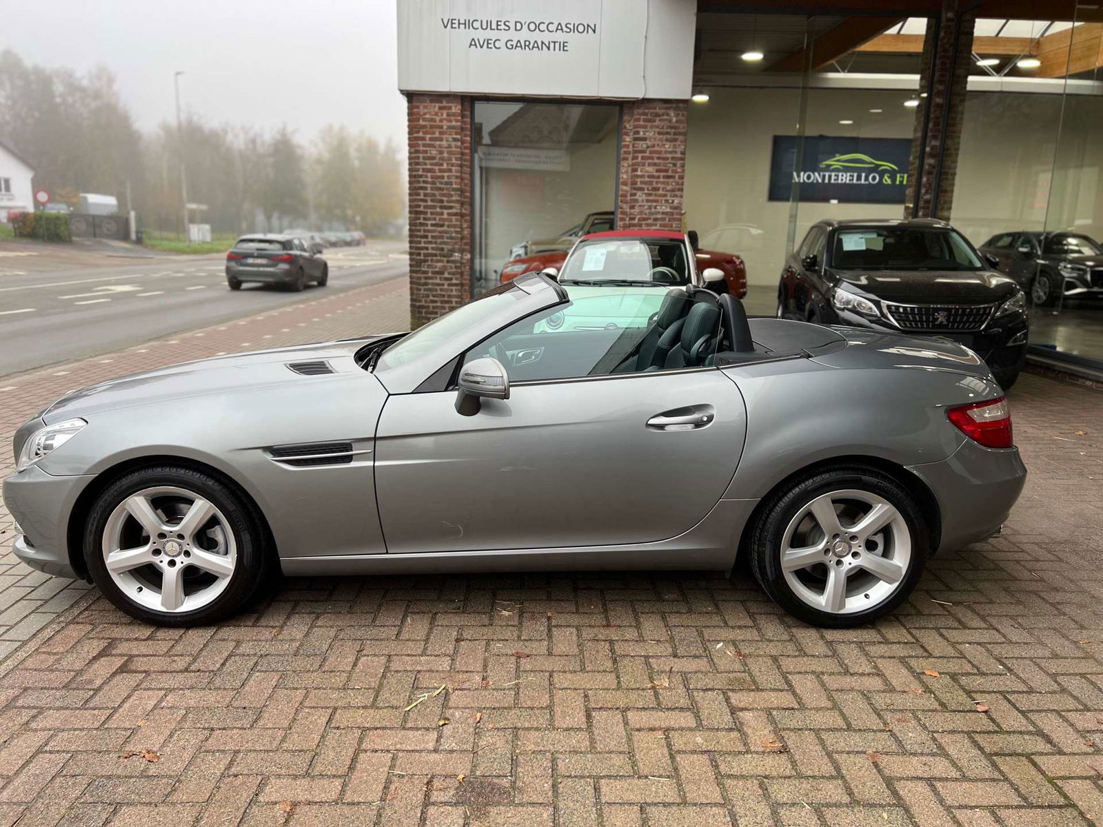 Mercedes SLK 200 Kompressor***44051Km***Gsm 0475323828***