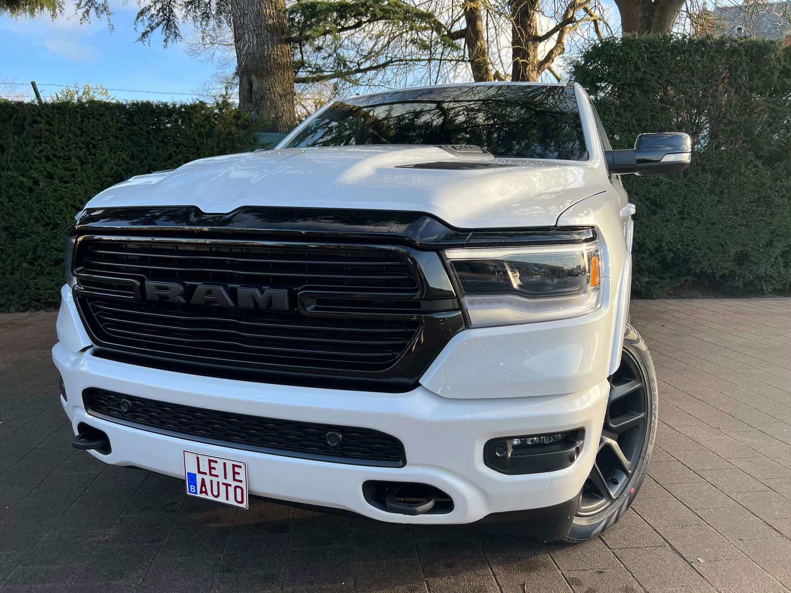 Dodge RAM LARAMIE NIGHT // € 63.900 EXCLL!!!
