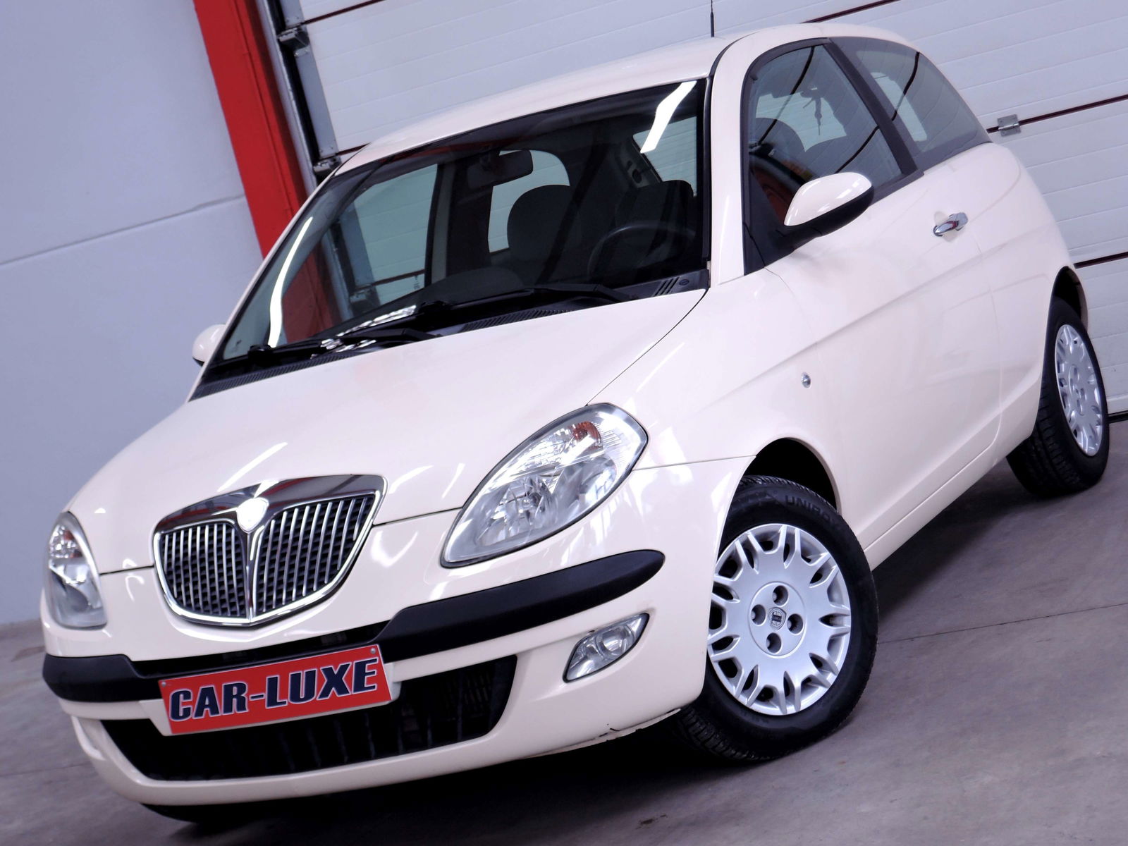 Lancia Ypsilon 1.3 Multijet 16V CLIMATISATION FAIBLE KM CAR-PASS
