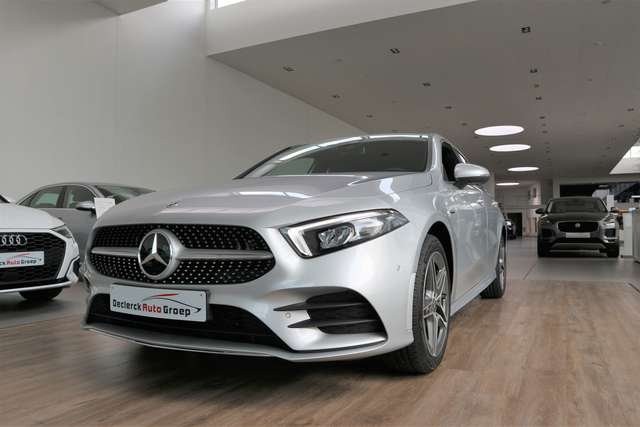Mercedes A 250 HYBRIDE*AMG PACK*NIEUW*DIRECT LEVERBAAR,*UNIEK !!!