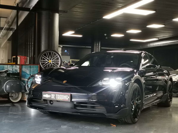 Porsche Taycan 93.4 kWh 4 Cross Turismo*PACK CHRONO/OFFROAD*