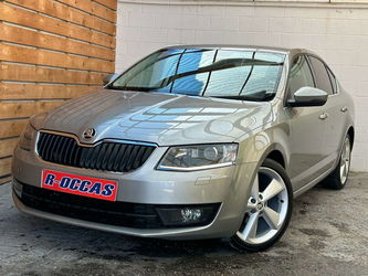 Skoda Octavia 1.6 CR TDi 11O CH BOITE AUTO MI-CUIR GPS JANTES