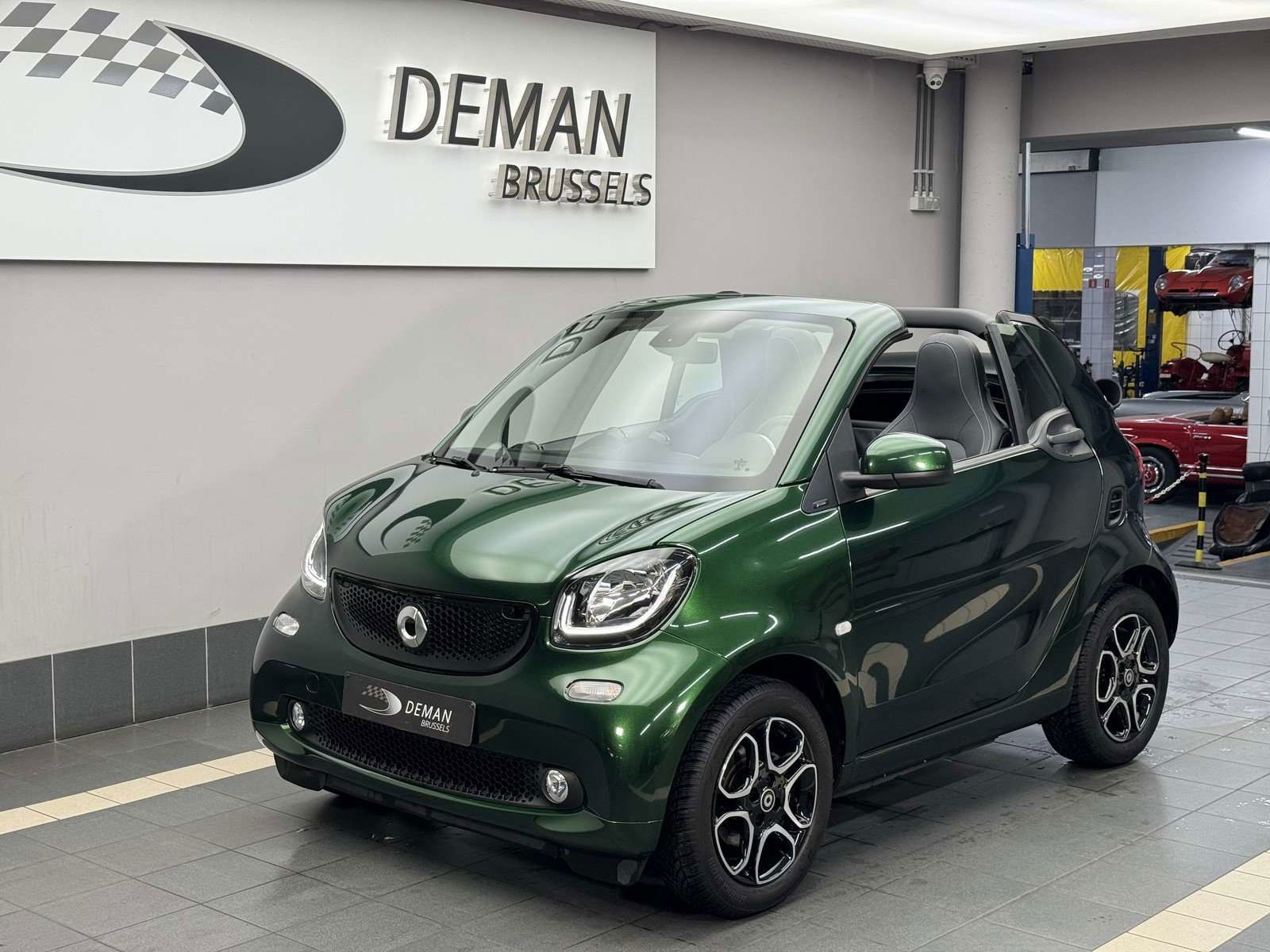 smart forTwo Cabrio * Prime * Palettes * sièges chauffants - Deman Brussels  SA.