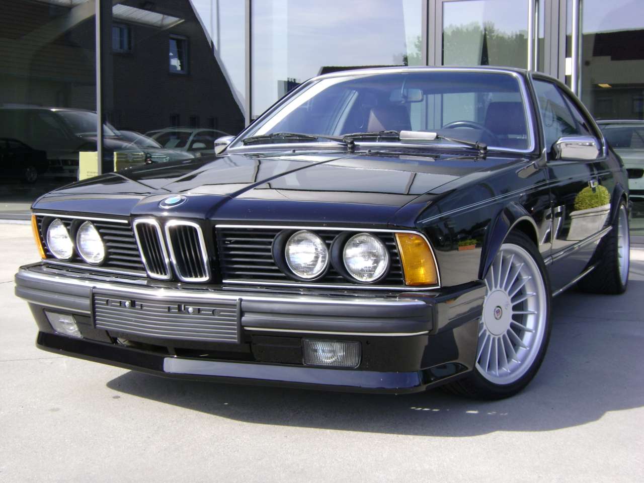 BMW 635 CSi Coupé M Automaat/ Lederen sportzetels