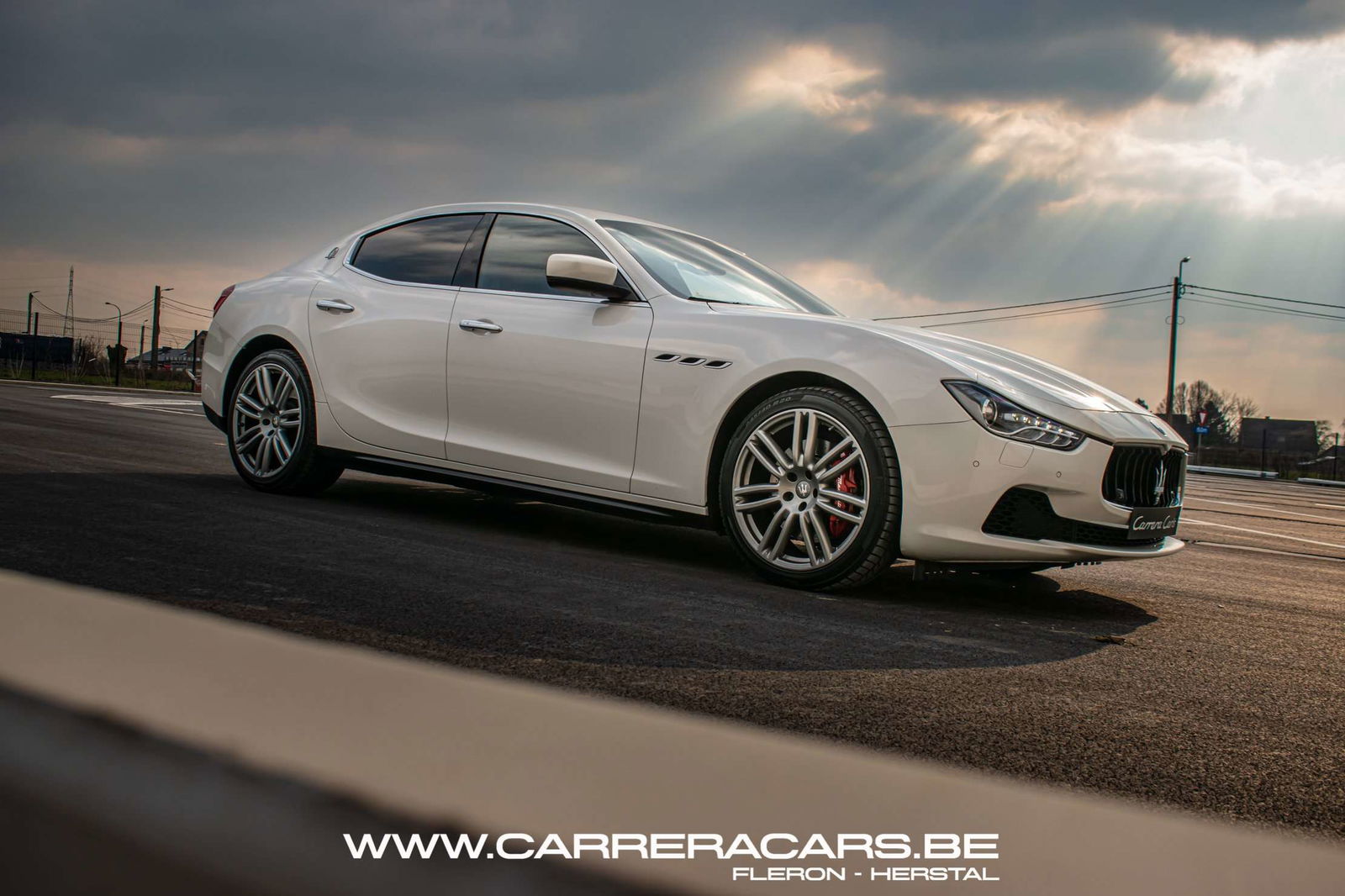 Maserati Ghibli 3.0 V6 BiTurbo S Q4 GranSport*|NAVI*XENON*CAMERA*|