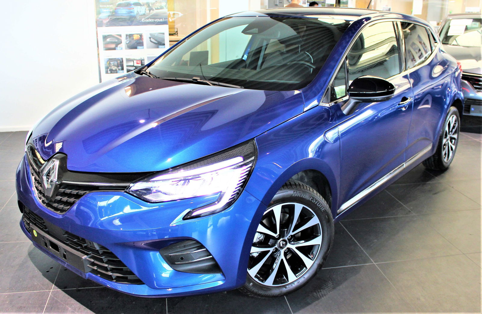 Renault Clio Blue dCi 100cv Techno +Pk Pak+Pk Safet+Full screen