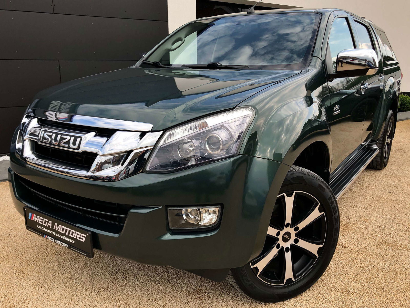 Isuzu D-Max 2.5TDi Bi-TURBO 163CV LXS GENERATION B.AUTO CAMERA