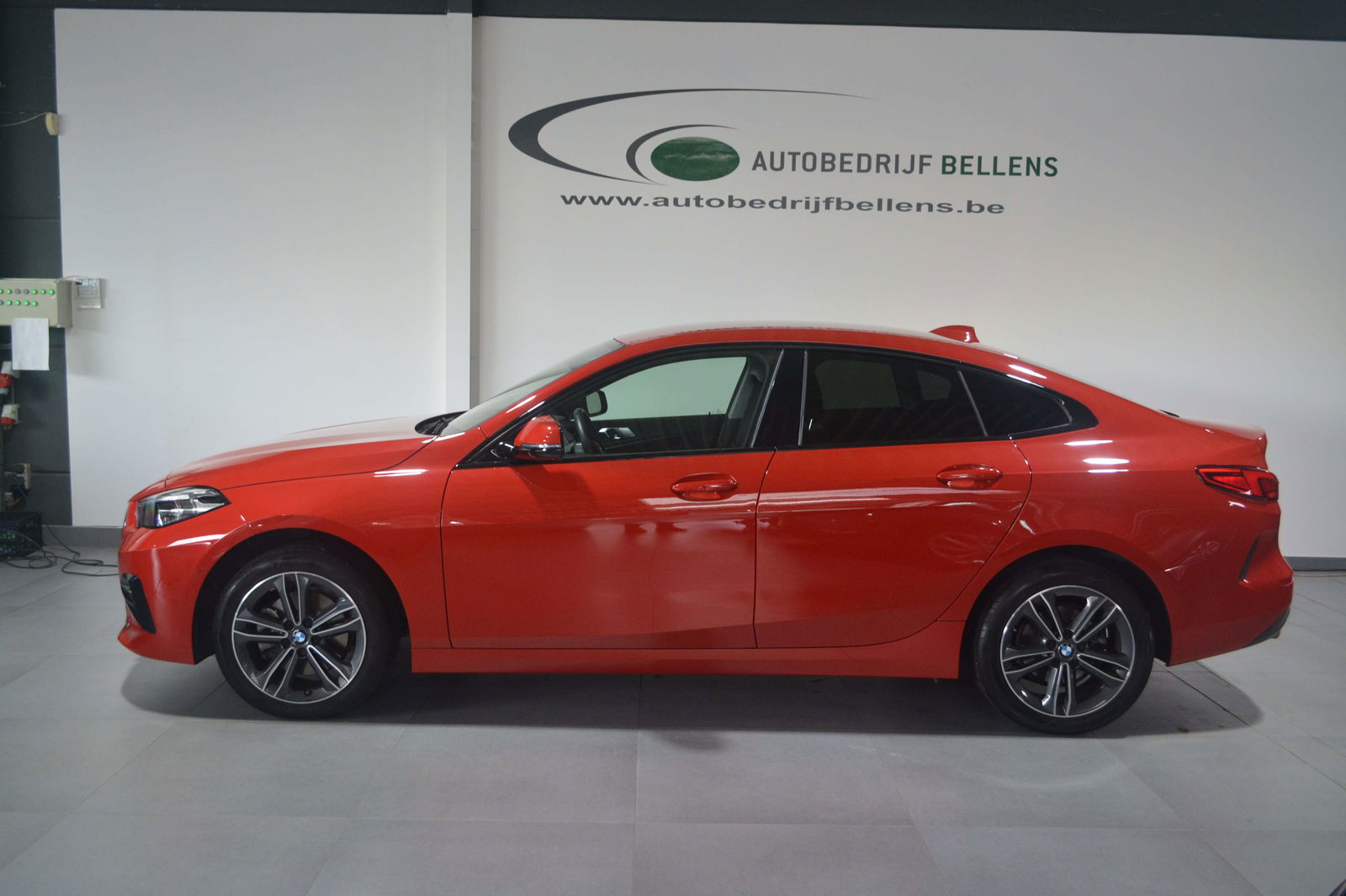 BMW 216 dA M-PACK / LEDER / NAVI + CAM / DISTR./SHADOWLIN