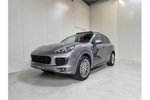 Porsche Cayenne 3.0i S e-Hybrid - GPS - Pano - BOSE - Topstaat!