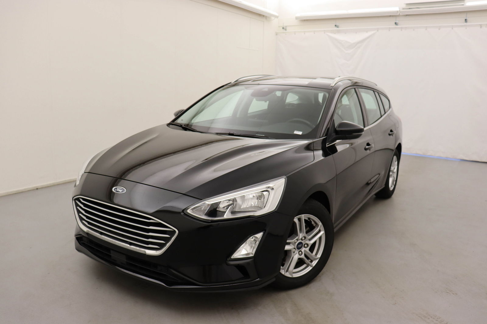 Ford Focus Clipper ecoblue trend edition business 120
