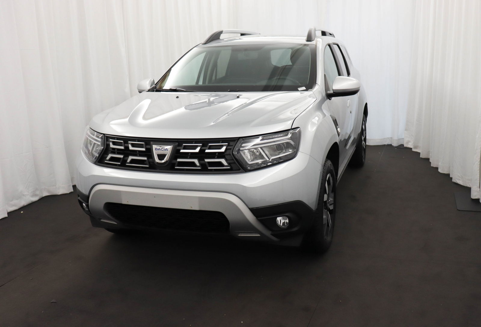 Dacia Duster blue dci prestige 116